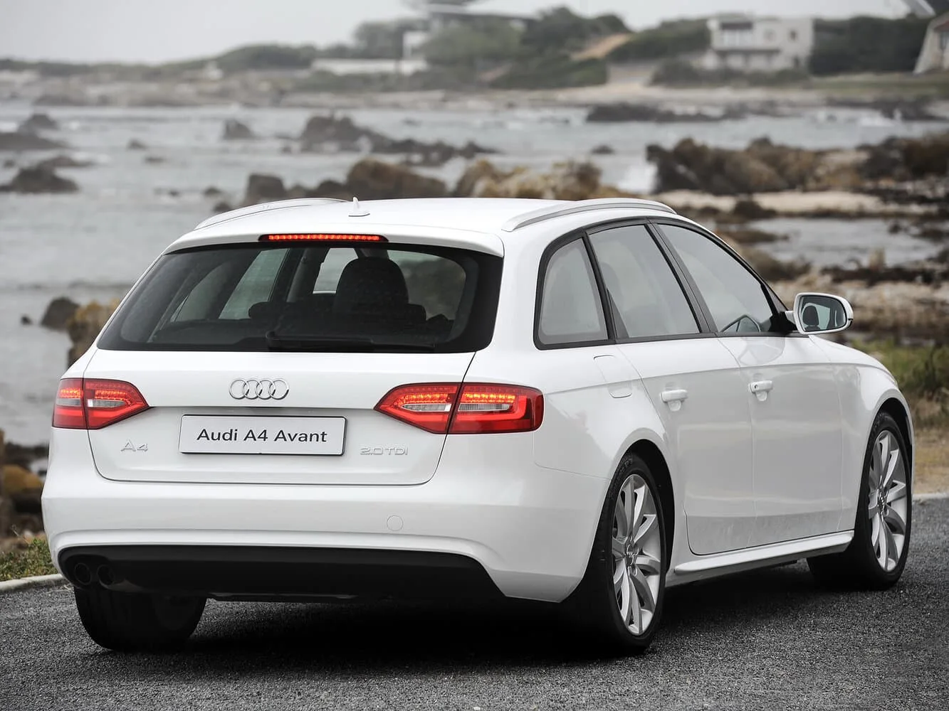 Audi A4 IV — фото 4