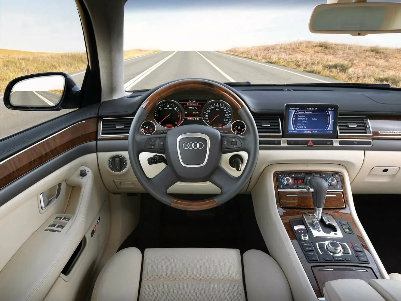 Audi A8 II — фото 2