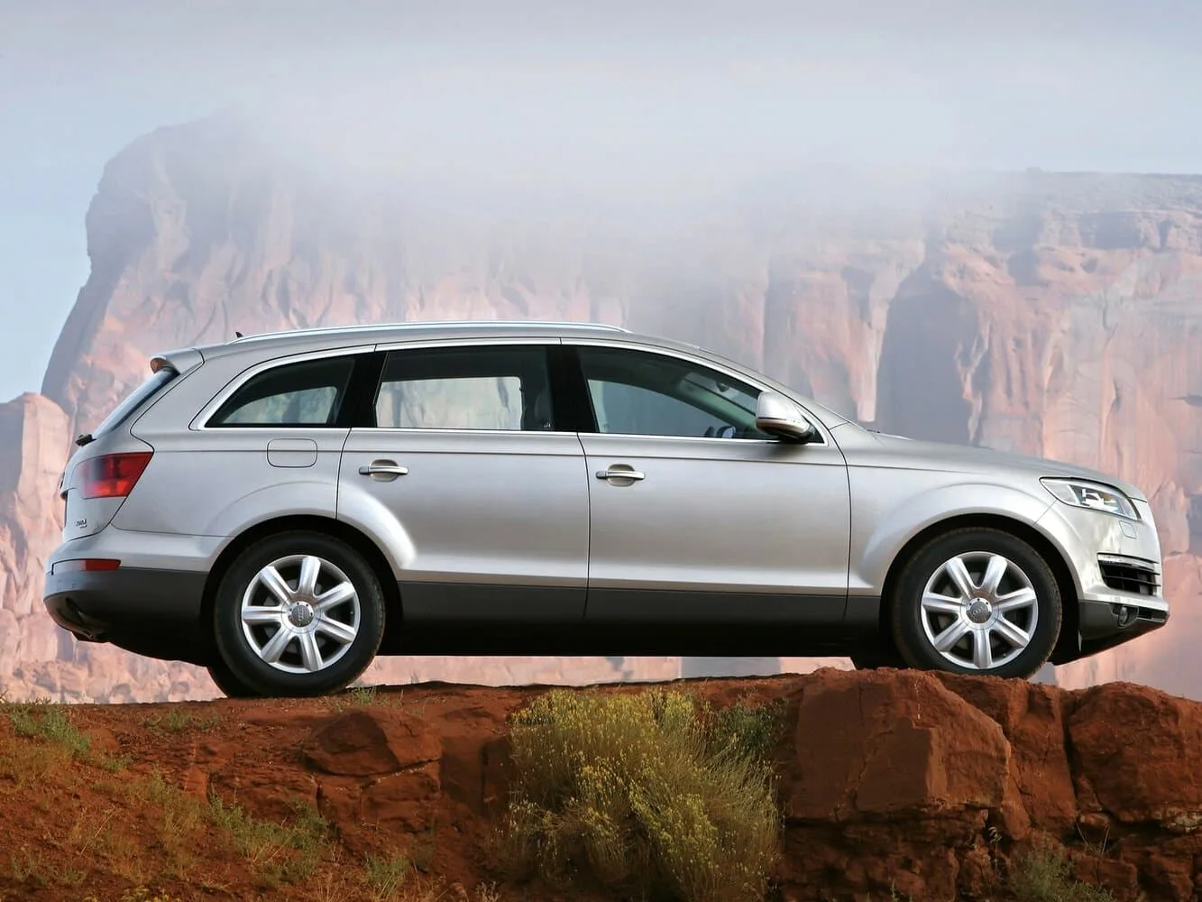 Audi Q7 I — фото 3