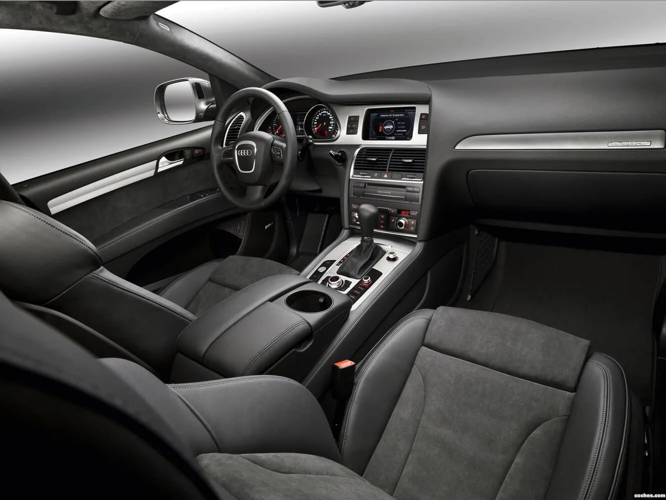 Audi Q7 I — фото 5