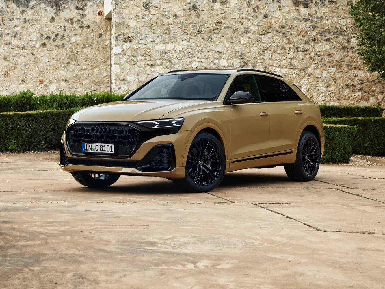 Audi Q8 I