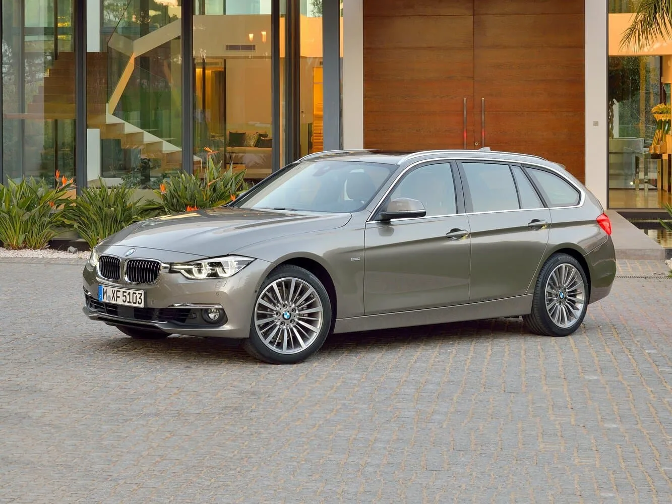BMW 3 серии VI