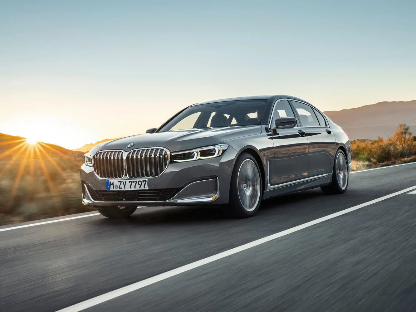 BMW 7 серии VI