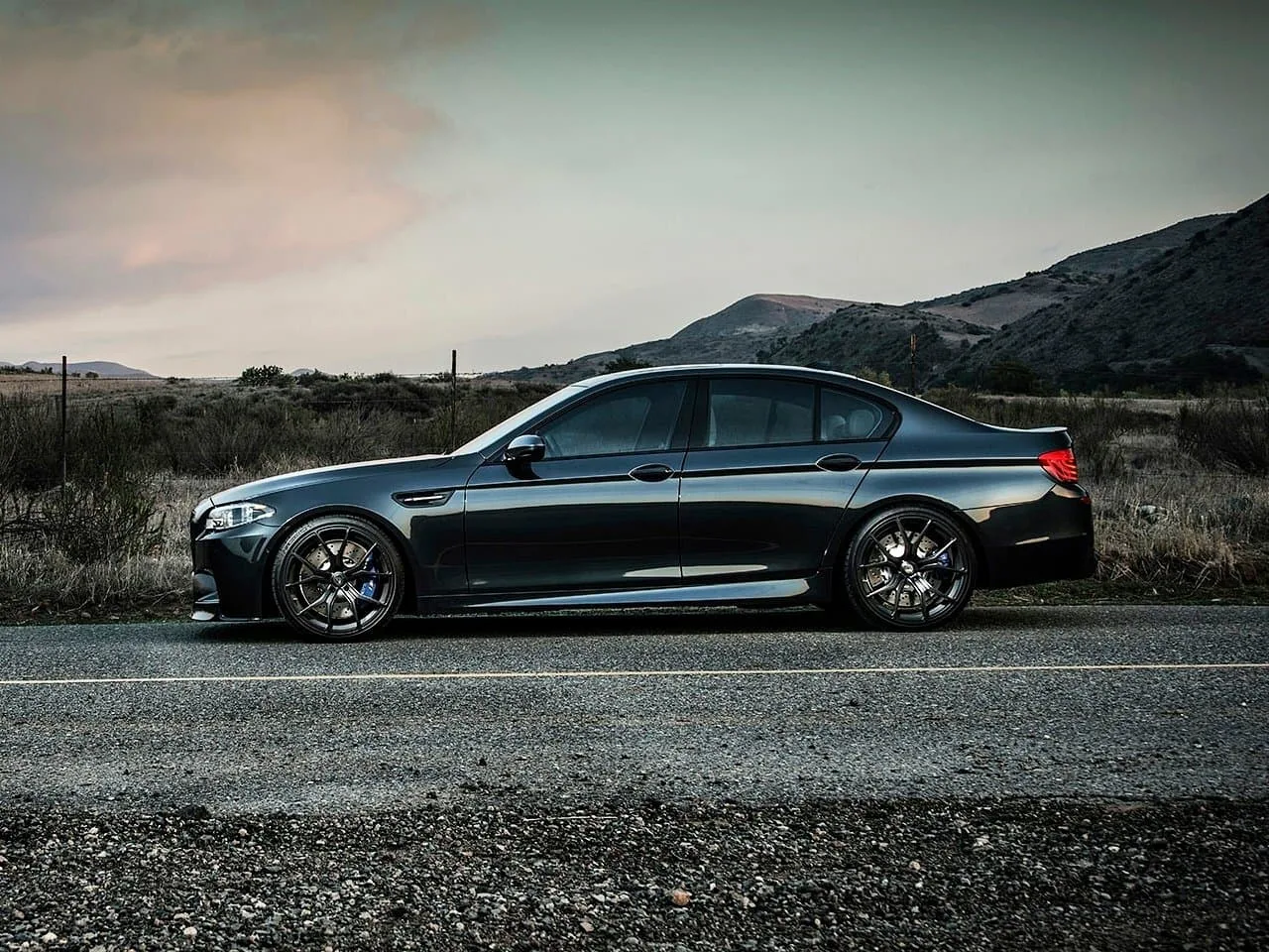 BMW M5 V — фото 3