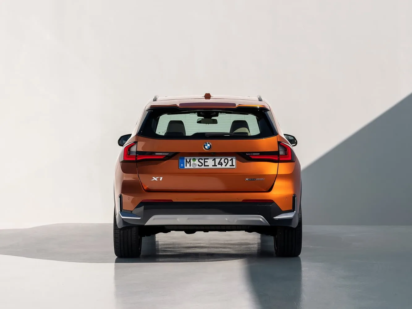 BMW X1 III — фото 4