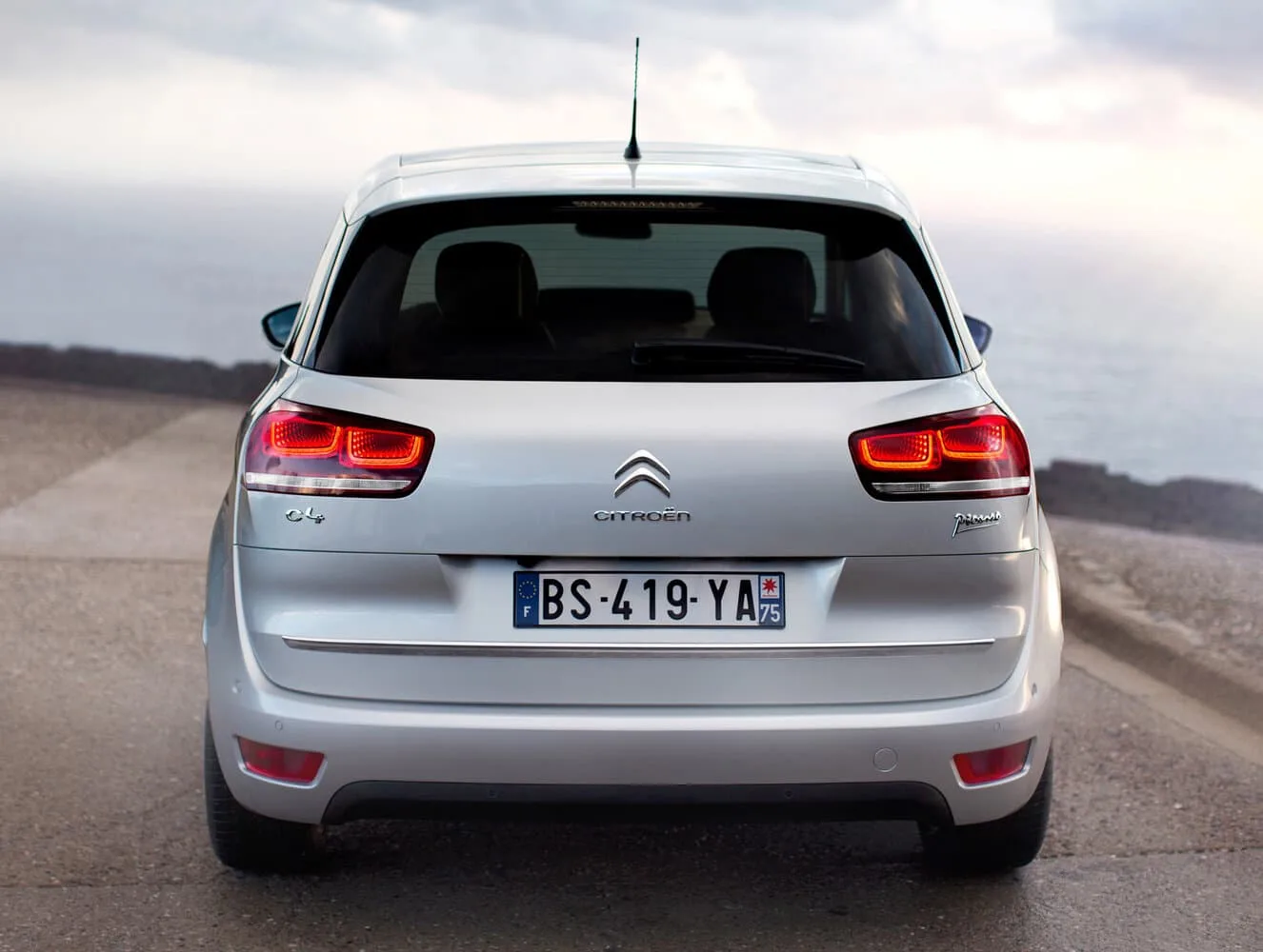 Citroen C4 Picasso II — фото 4