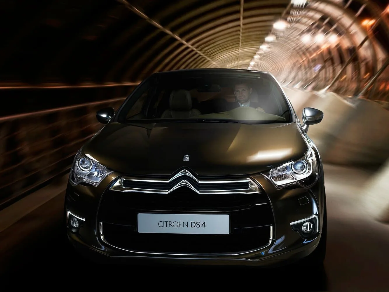 Citroen DS4 2010 — 2015 — фото 2