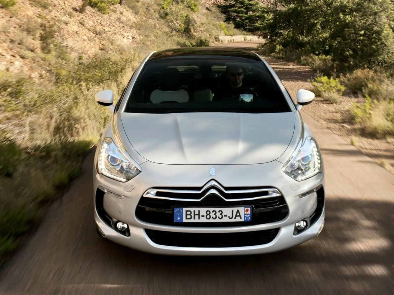 Citroen DS5 2012 — 2015 — фото 2