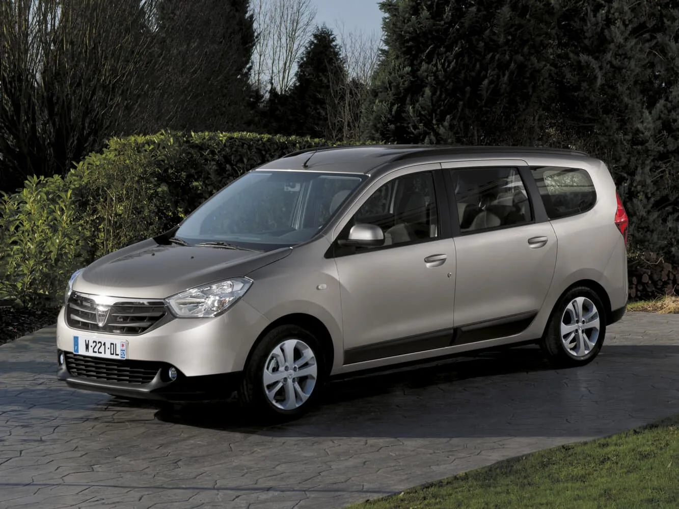 Dacia Lodgy I