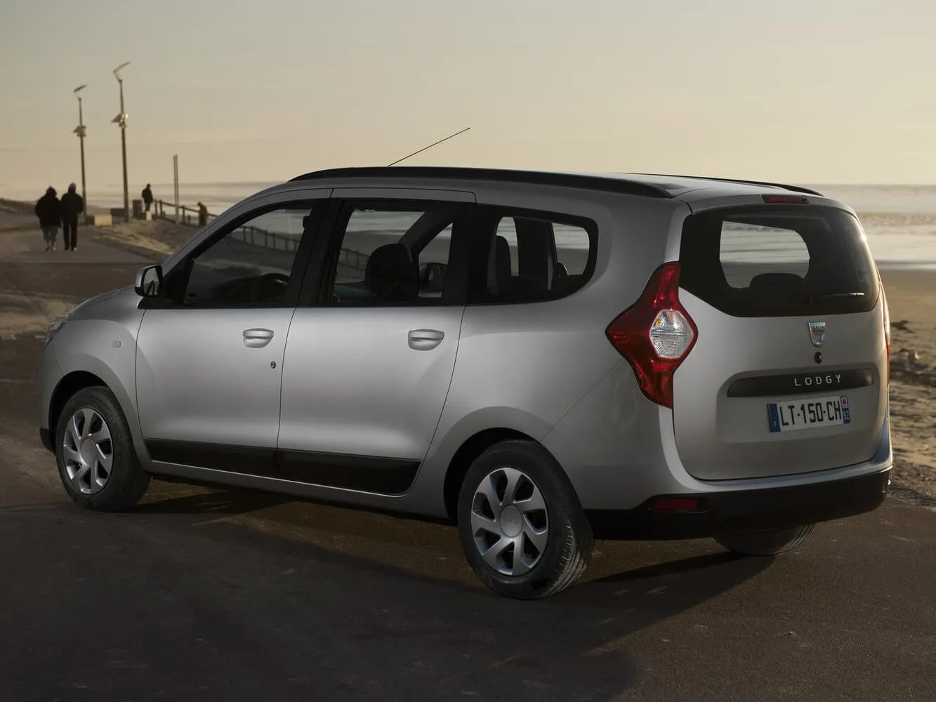 Dacia Lodgy I — фото 3