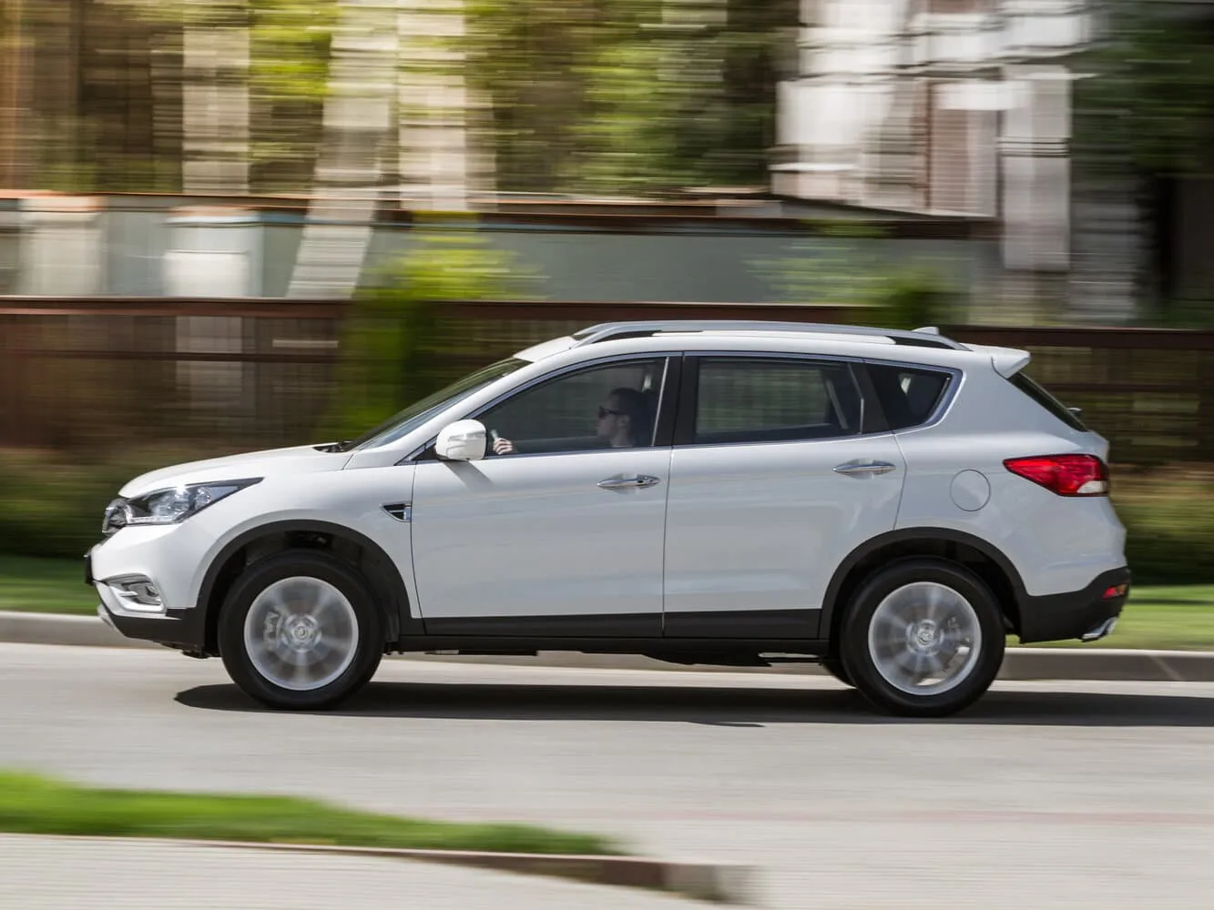 Dongfeng AX7 I — фото 3