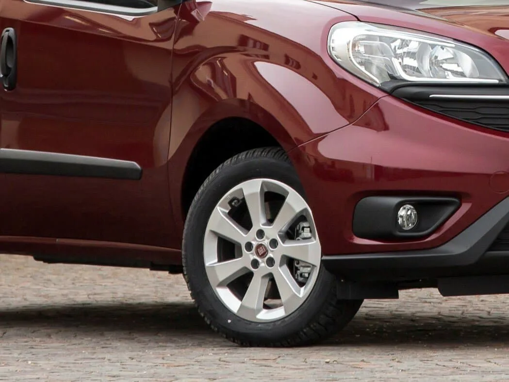 Fiat Doblo II Рестайлинг — фото 6