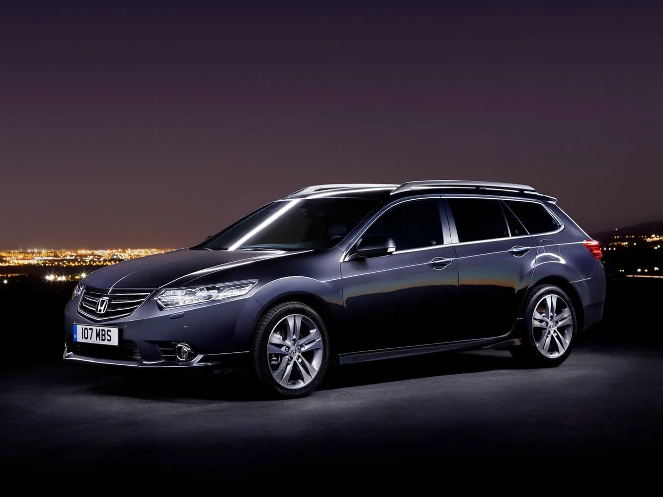 Honda Accord VIII Рестайлинг — фото 3