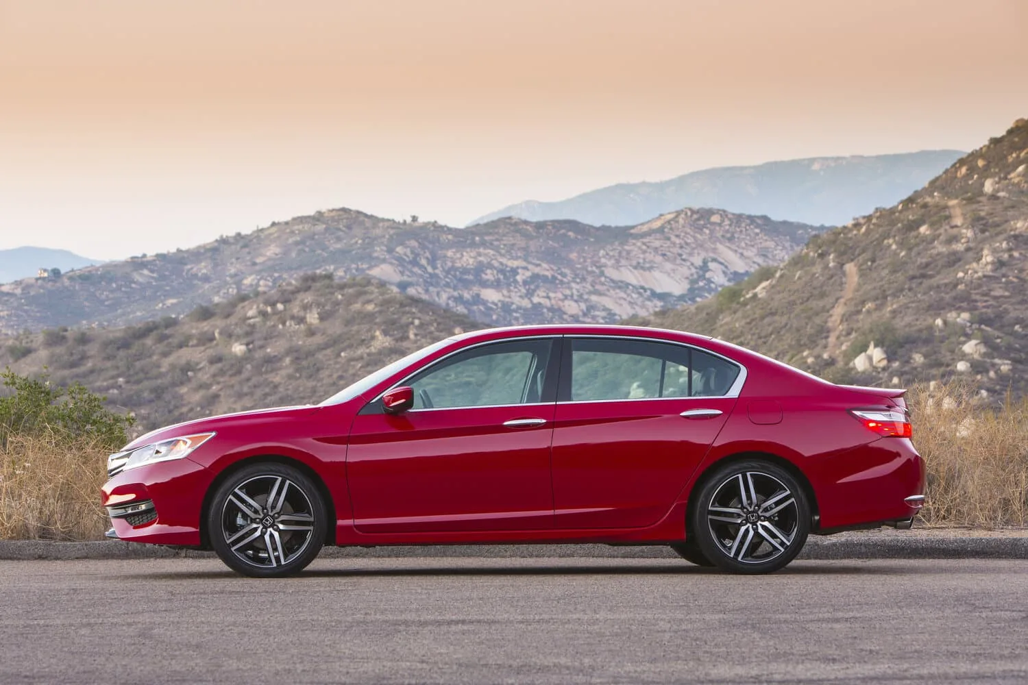 Honda Accord IX Рестайлинг — фото 3