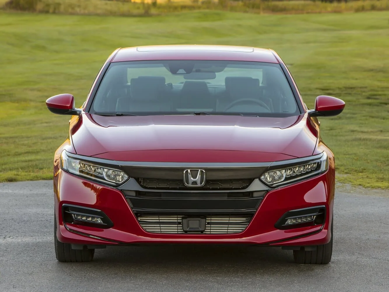 Honda Accord X — фото 2