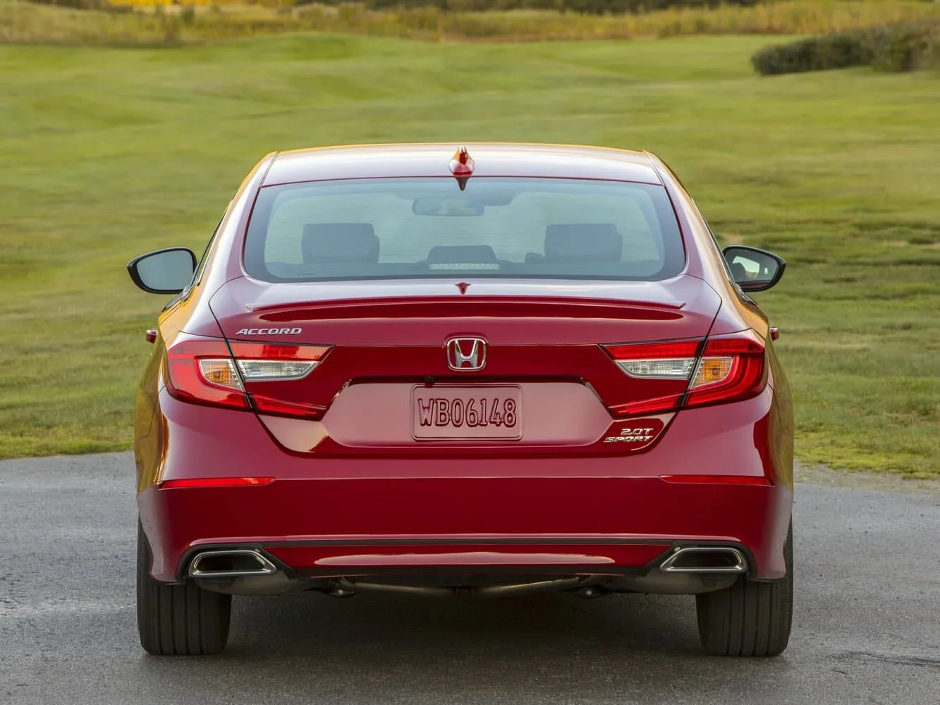 Honda Accord X — фото 4