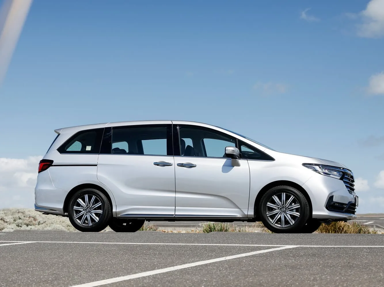Honda Odyssey V Рестайлинг 2 — фото 3