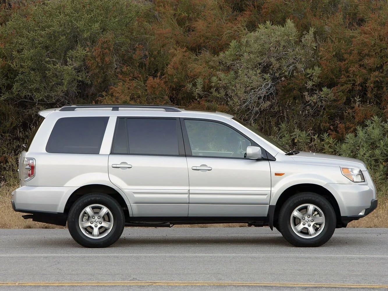 Honda Pilot I Рестайлинг — фото 3