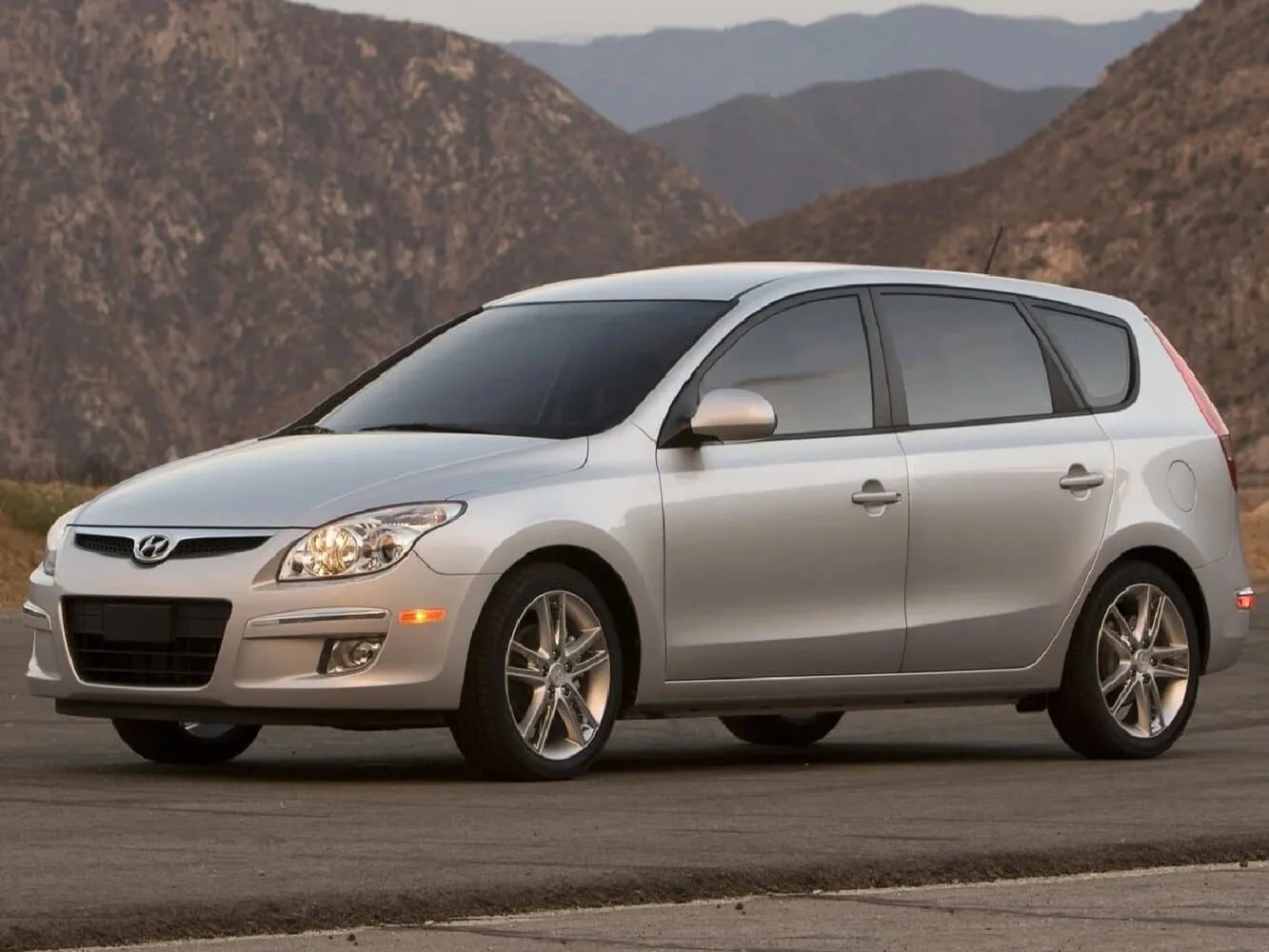 Hyundai Elantra IV