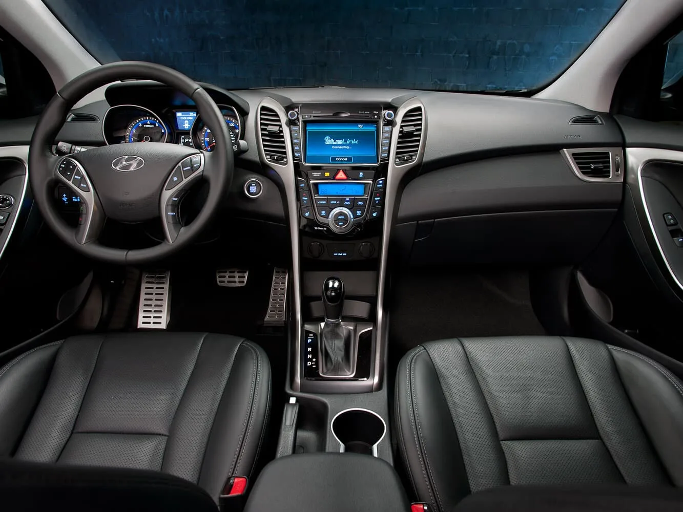 Hyundai Elantra V — фото 4