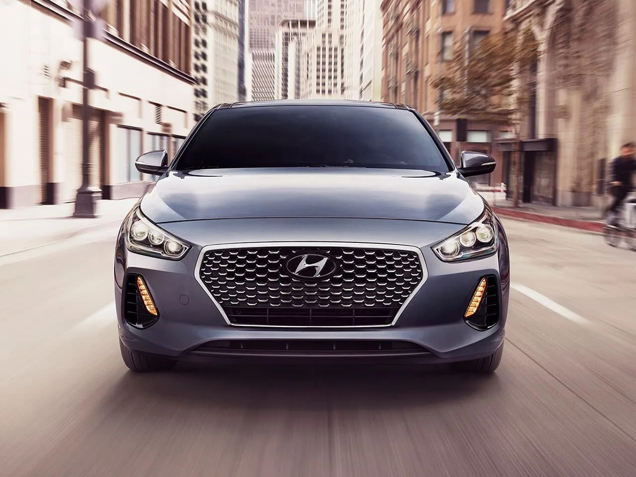 Hyundai Elantra VI — фото 2