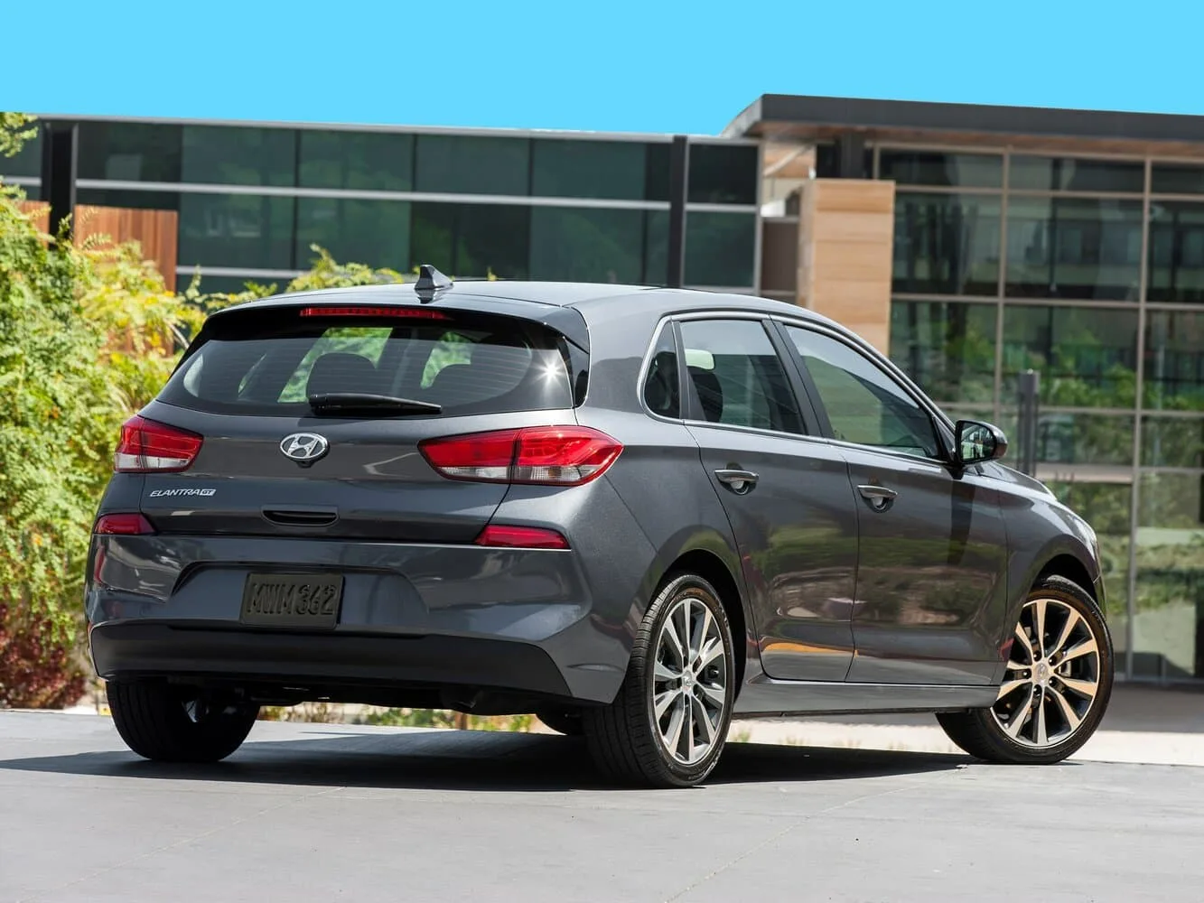 Hyundai Elantra VI — фото 6