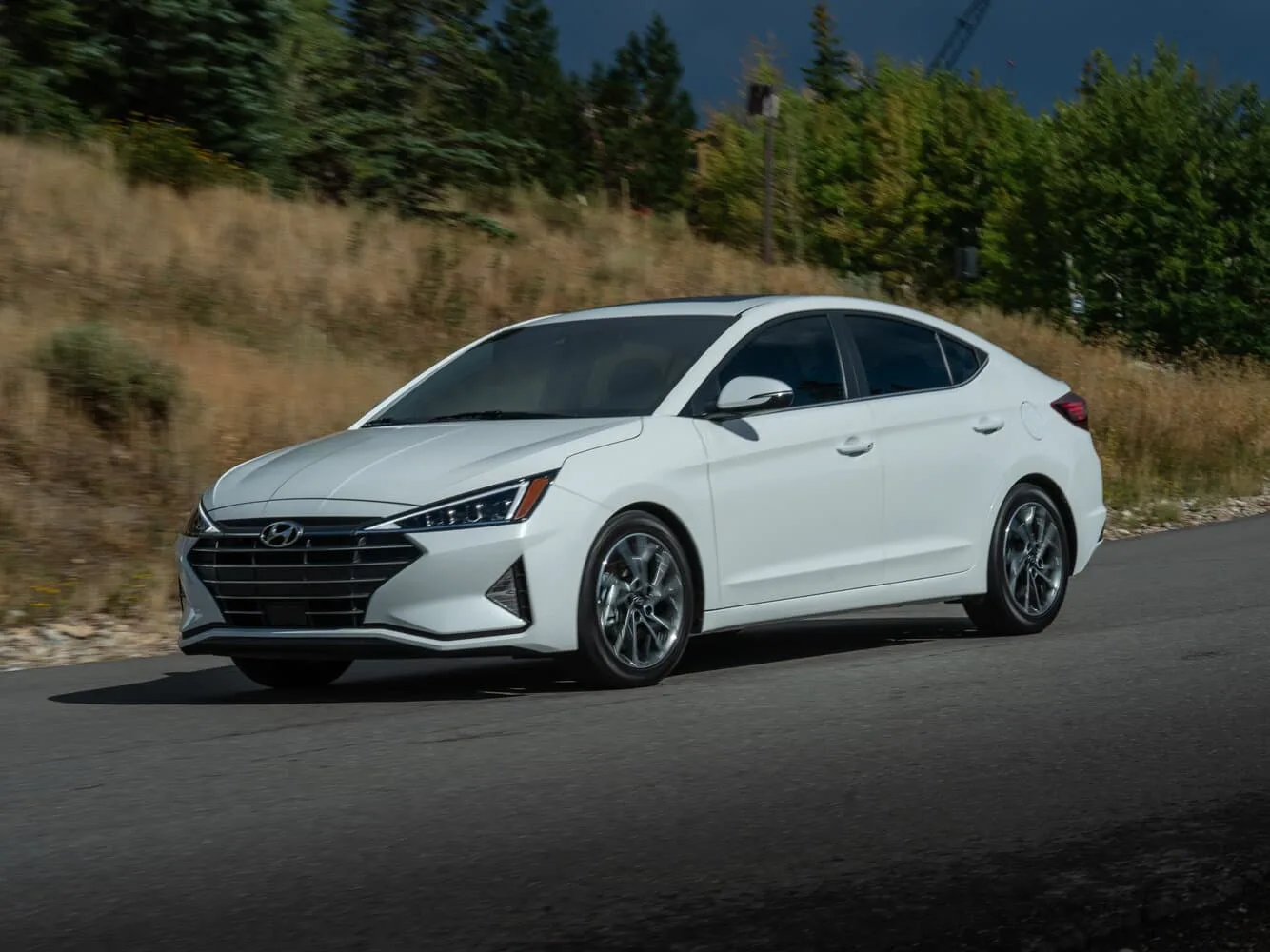Hyundai Elantra VI