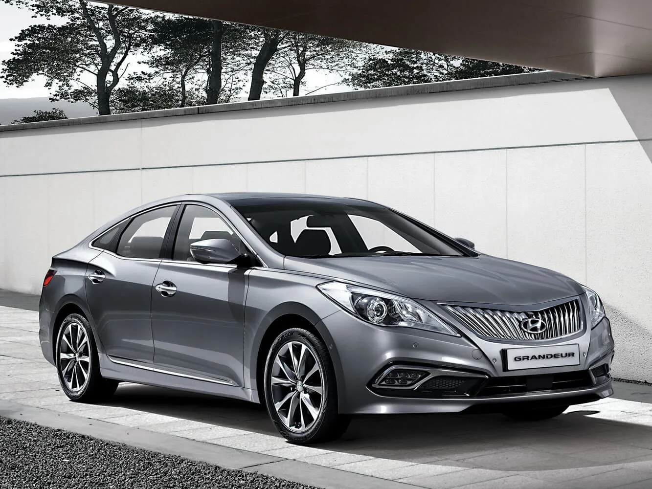 Hyundai Grandeur V