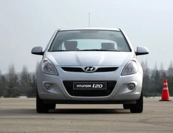 Hyundai i20 I — фото 2