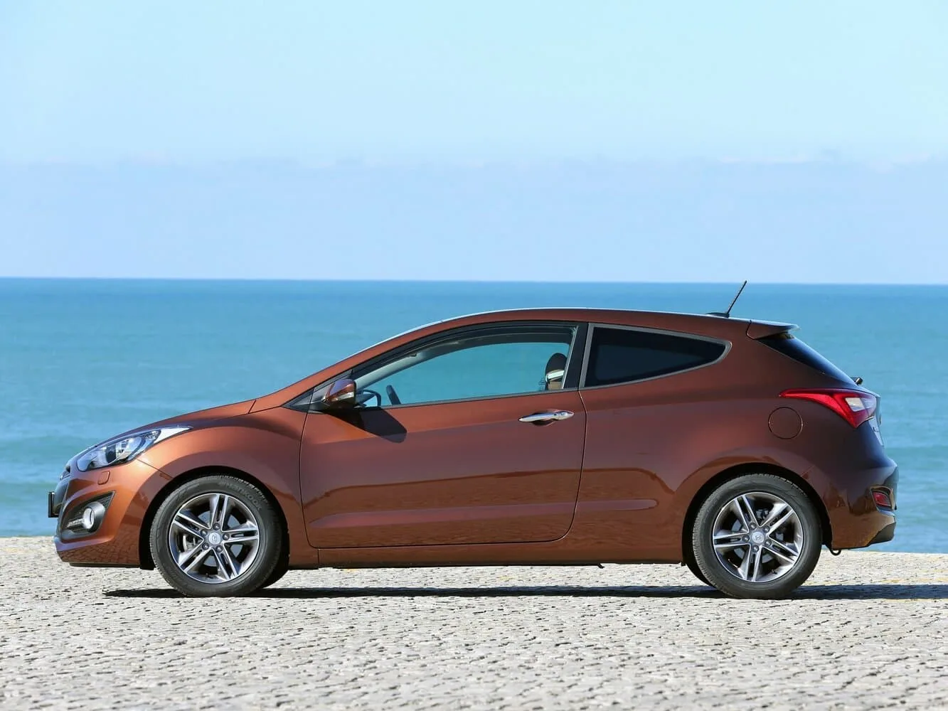 Hyundai i30 II — фото 3