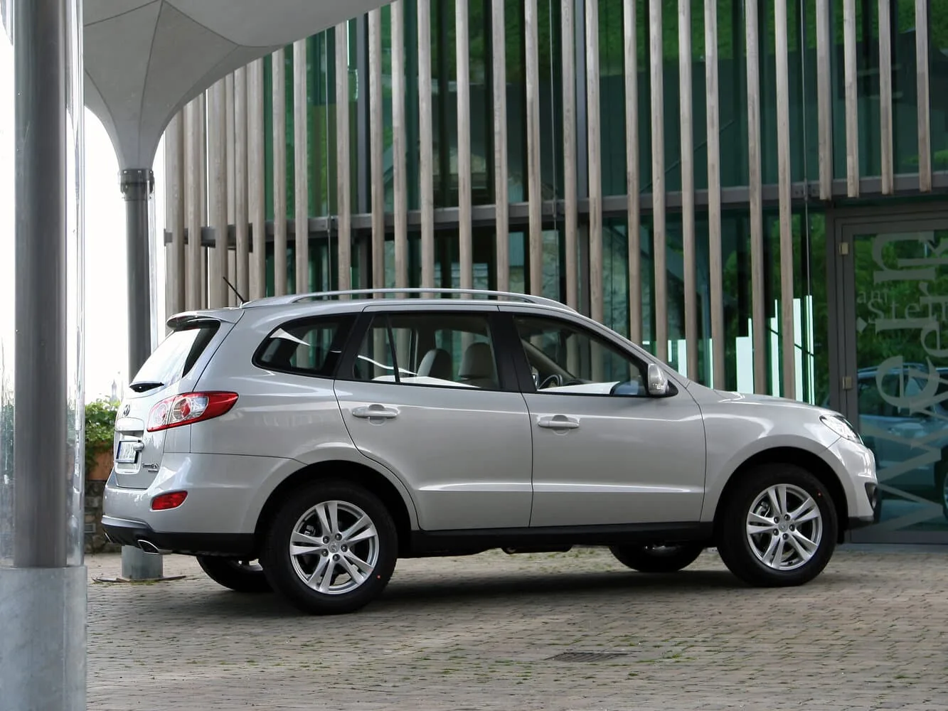 Hyundai Santa Fe II Рестайлинг — фото 3