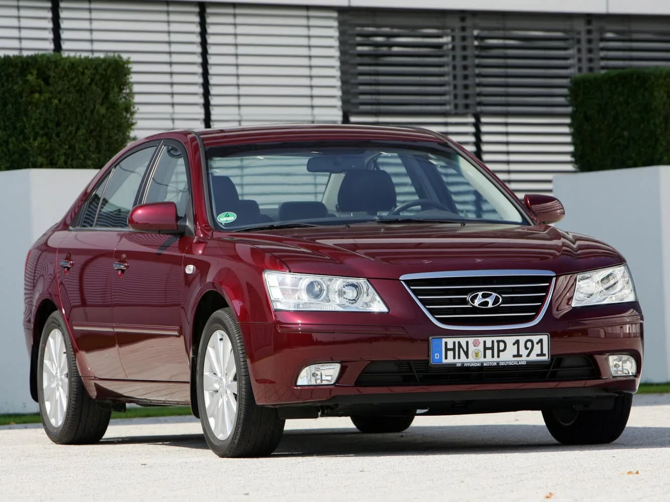Hyundai Sonata V