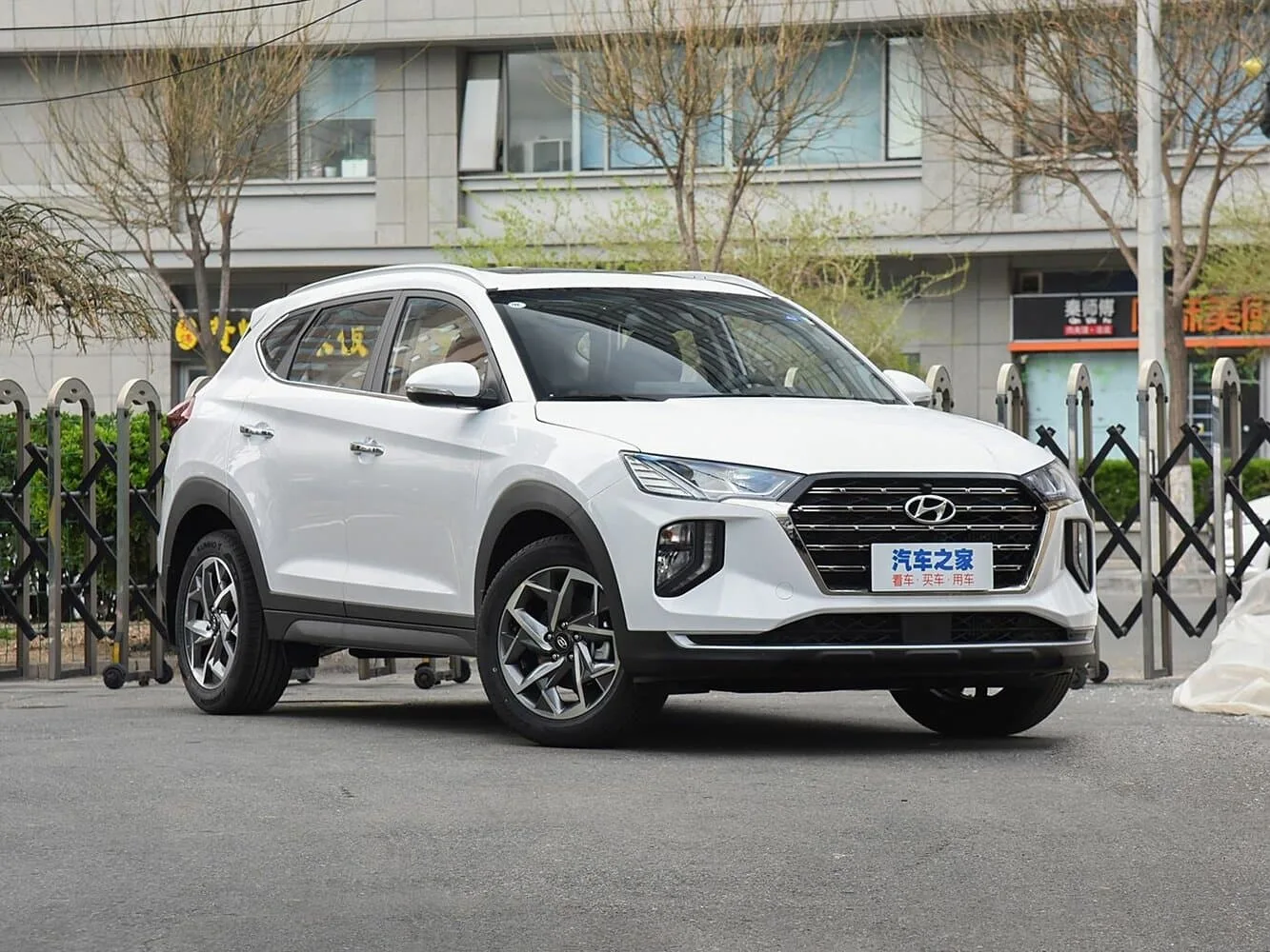 Hyundai Tucson III Рестайлинг