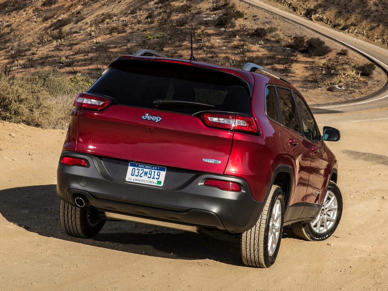 Jeep Cherokee V — фото 4