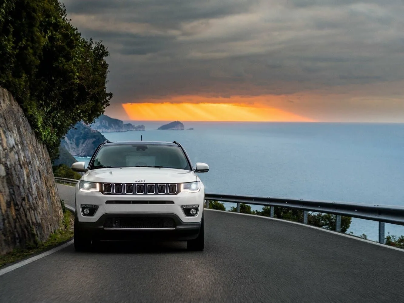Jeep Compass II — фото 2