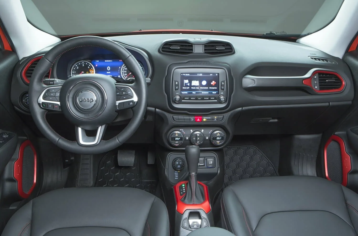 Jeep Renegade I — фото 6