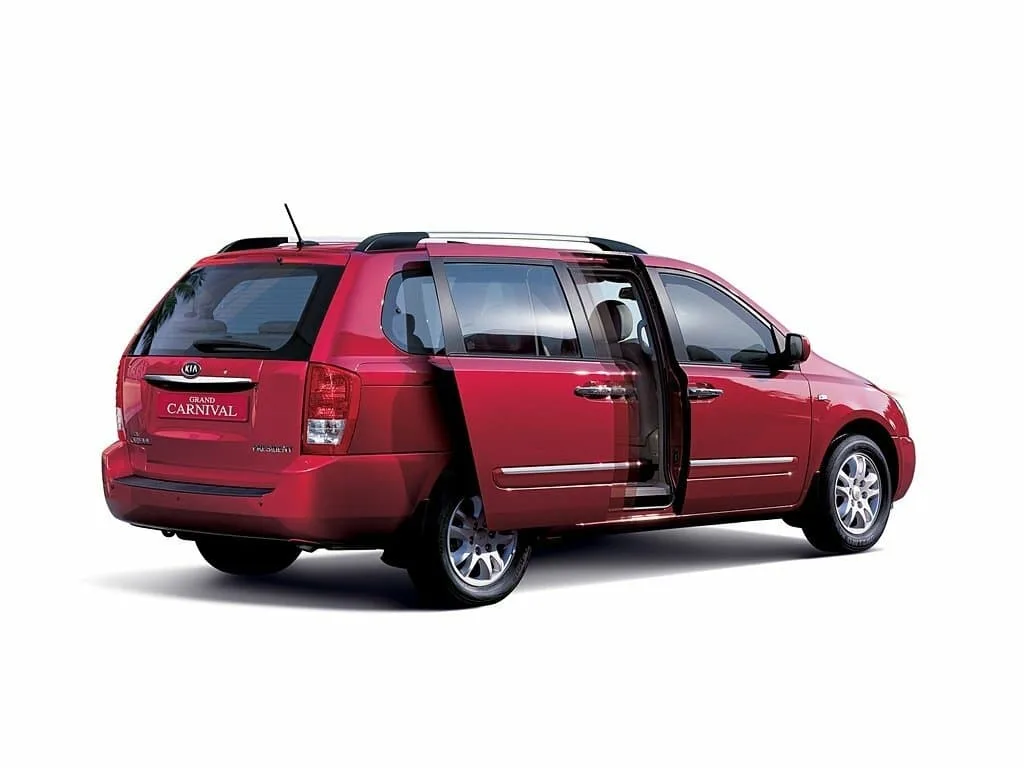 Kia Carnival II — фото 4