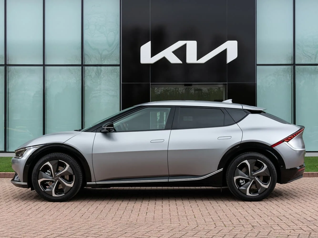 Kia EV6 I — фото 3