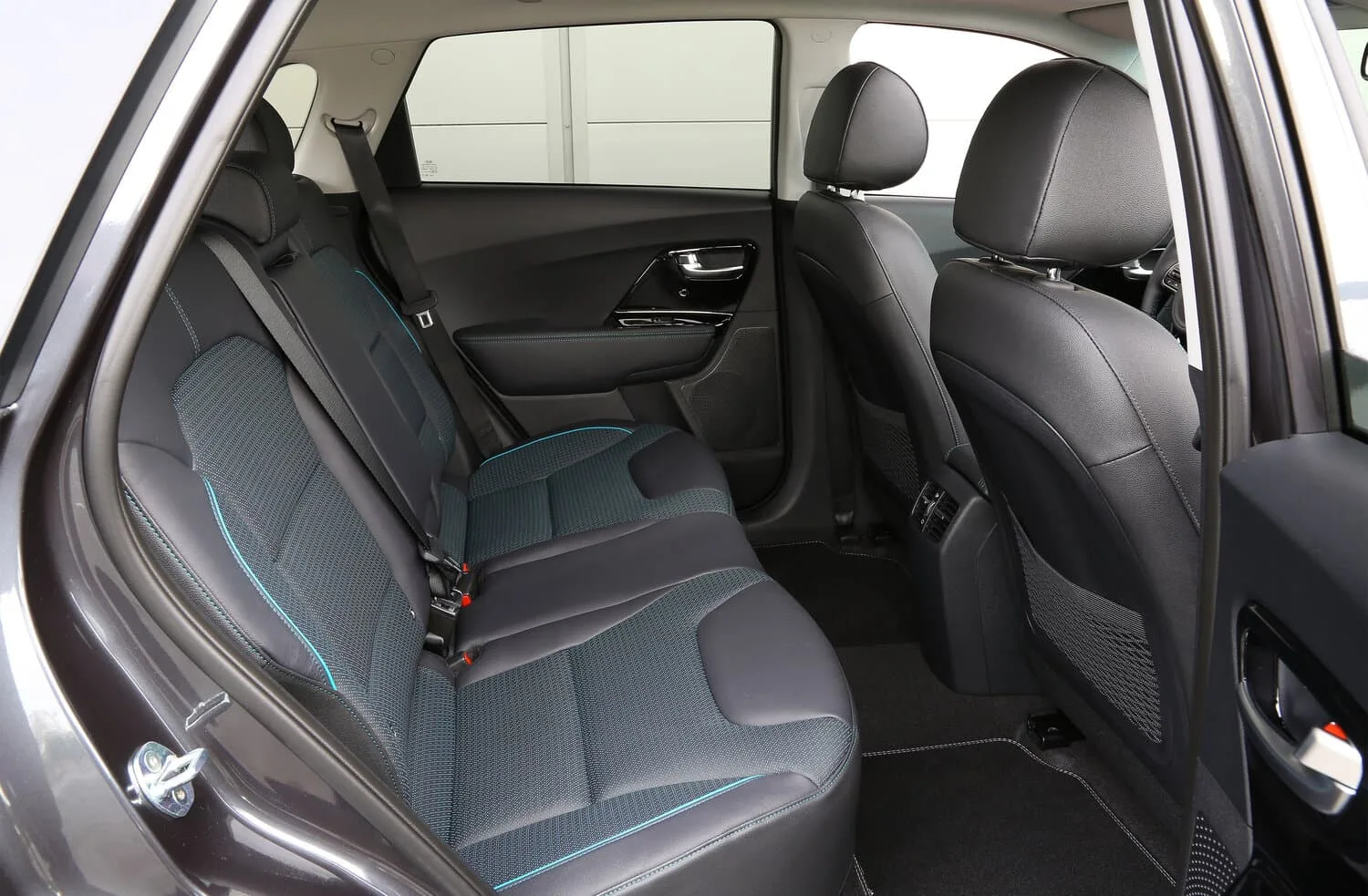 Kia Niro I Рестайлинг — фото 6