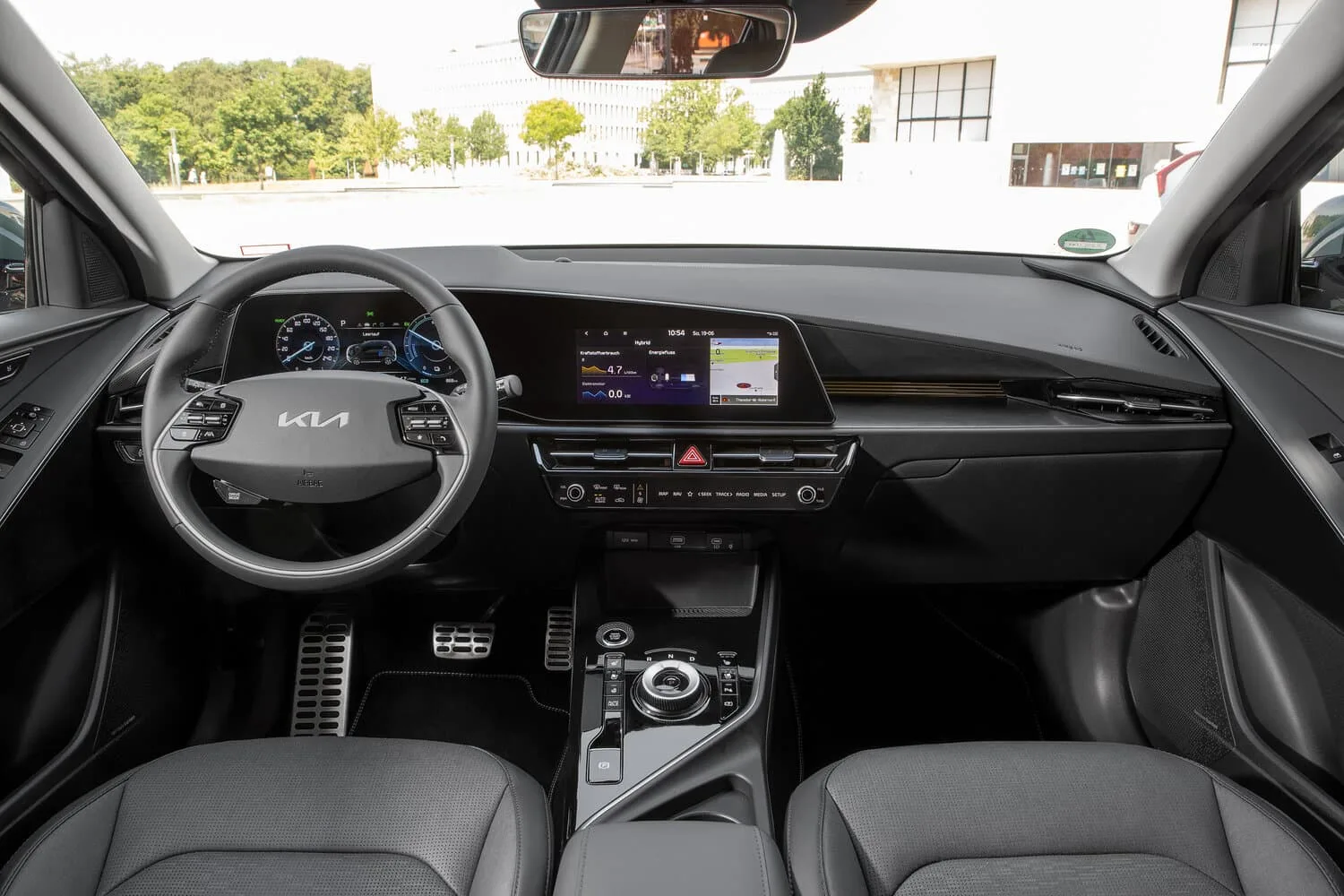 Kia Niro II — фото 6