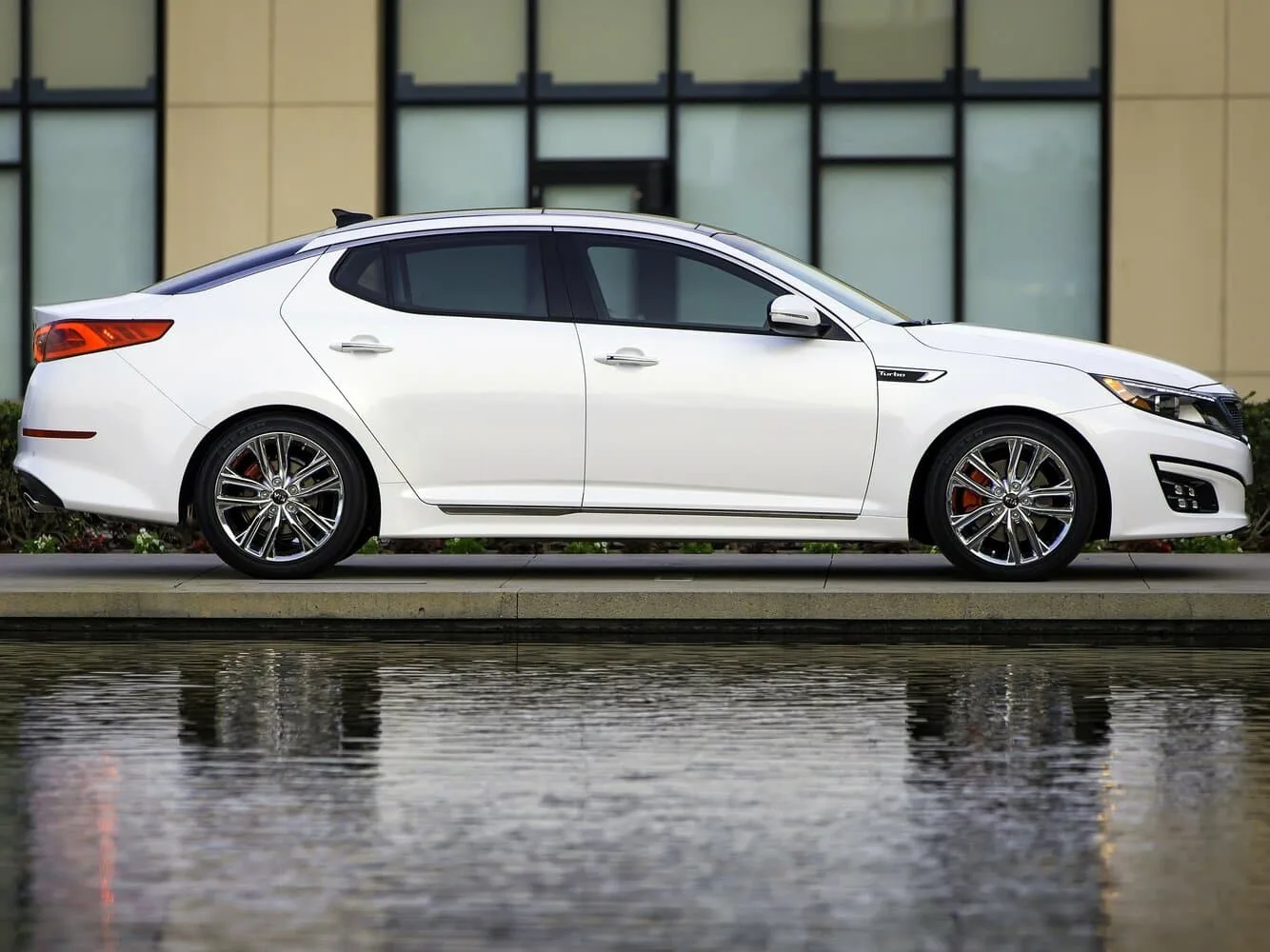 Kia Optima III Рестайлинг — фото 3