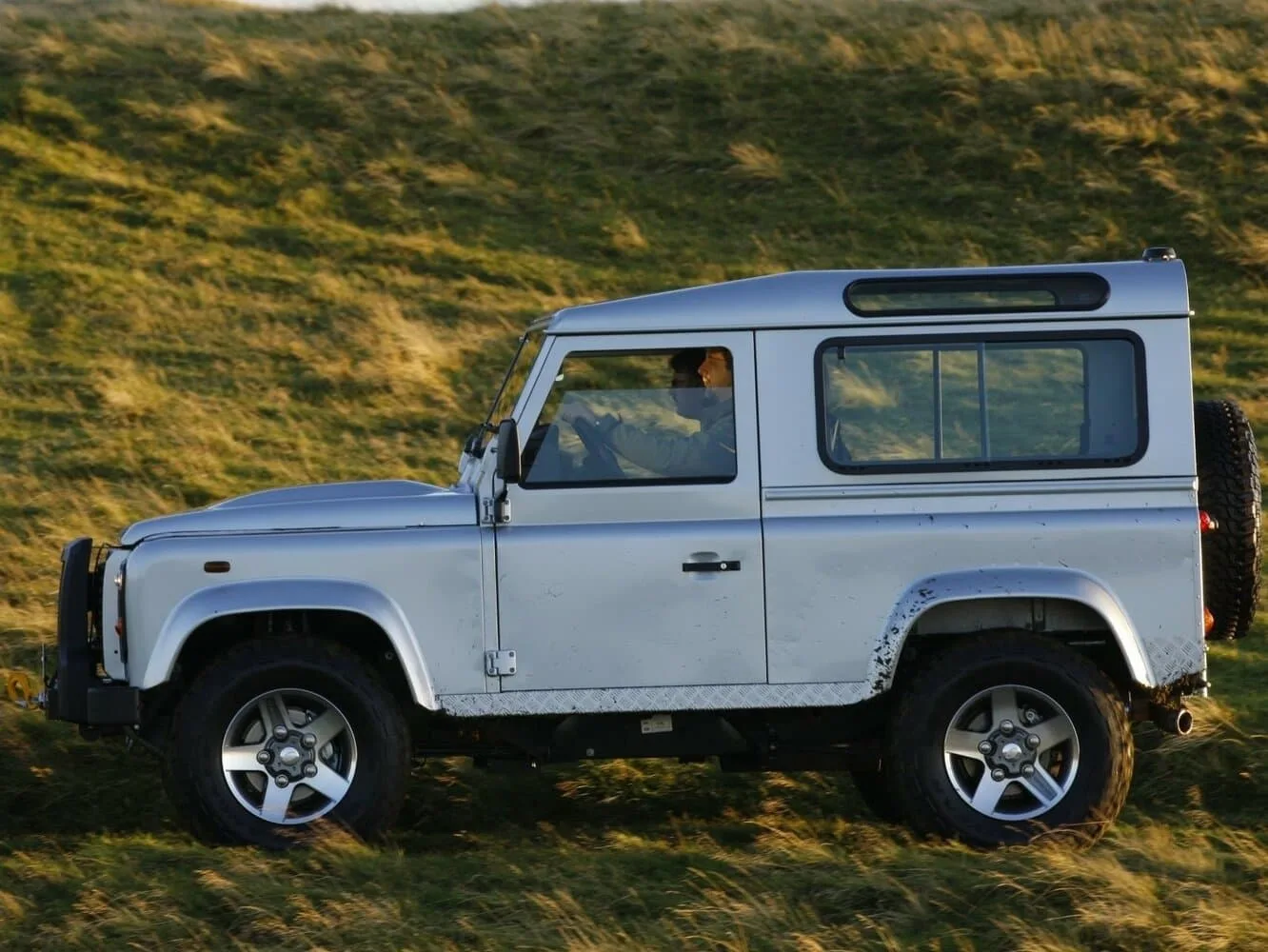 Land Rover Defender I Рестайлинг — фото 3
