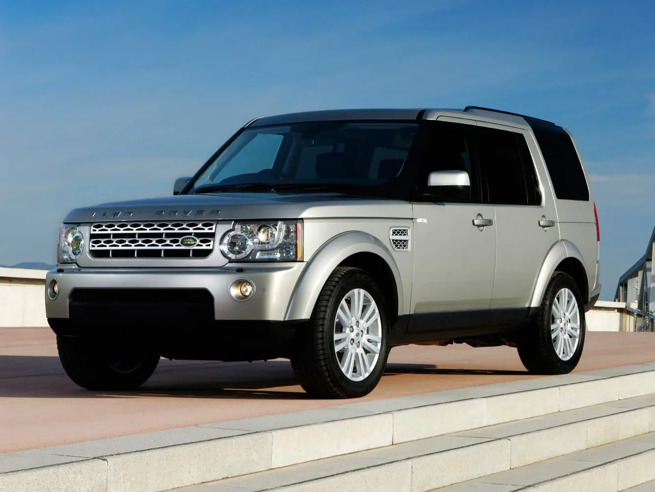Land Rover Discovery IV