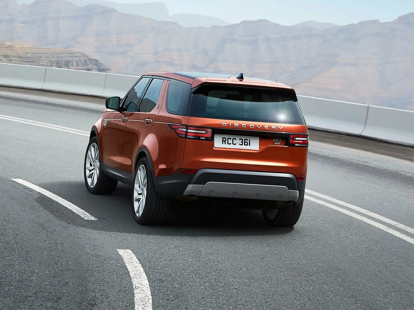 Land Rover Discovery V — фото 4