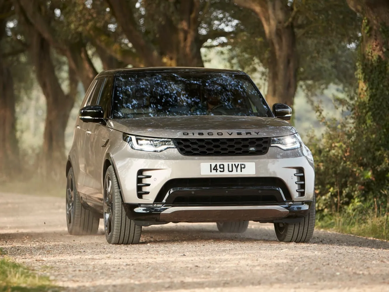 Land Rover Discovery V Рестайлинг — фото 2