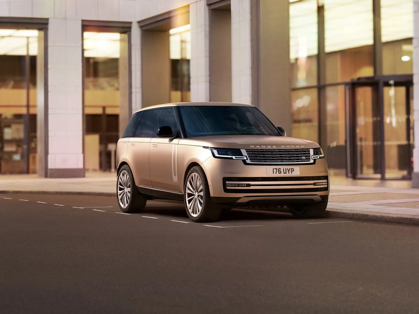 Land Rover Range Rover Evoque II Рестайлинг