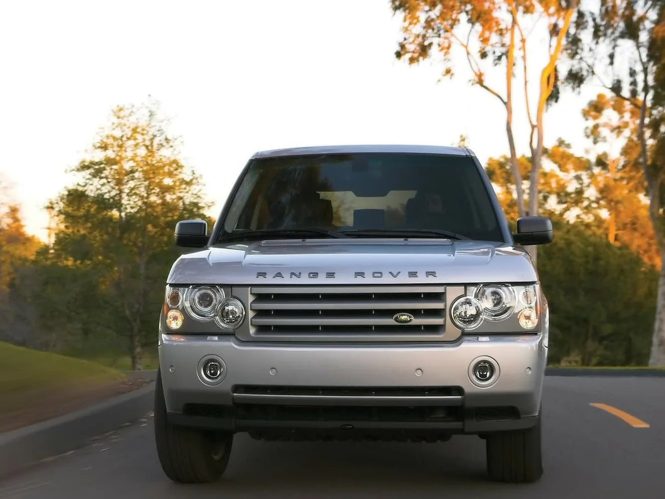 Land Rover Range Rover III Рестайлинг — фото 2