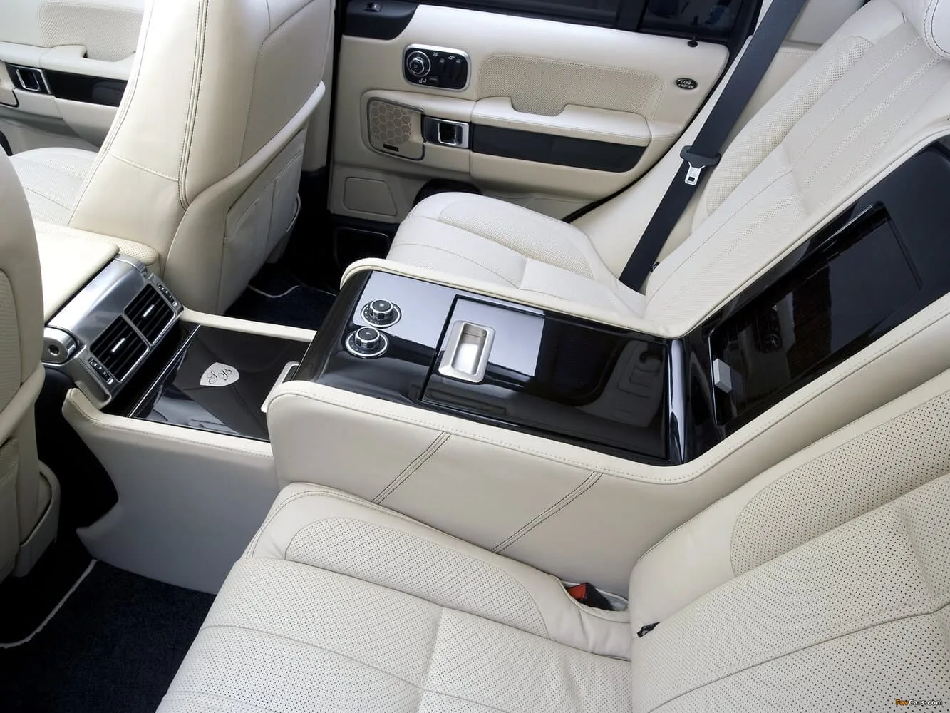Land Rover Range Rover III Рестайлинг — фото 4