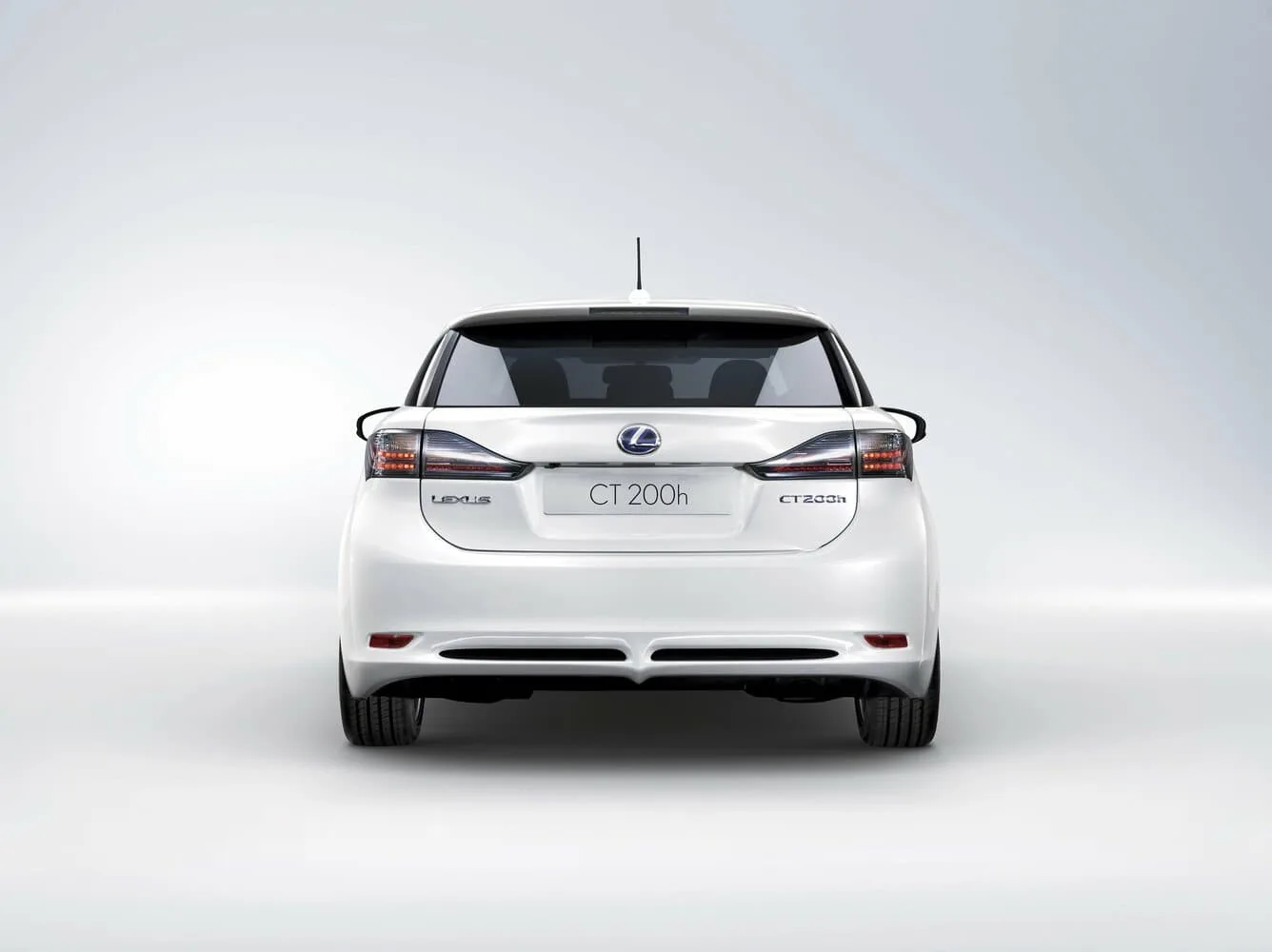 Lexus CT I — фото 4
