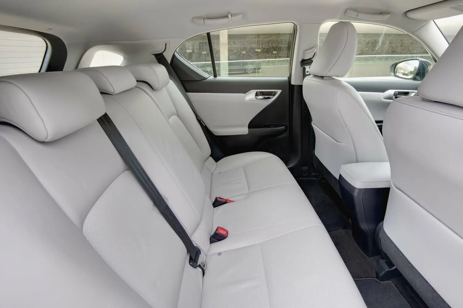 Lexus CT I — фото 6